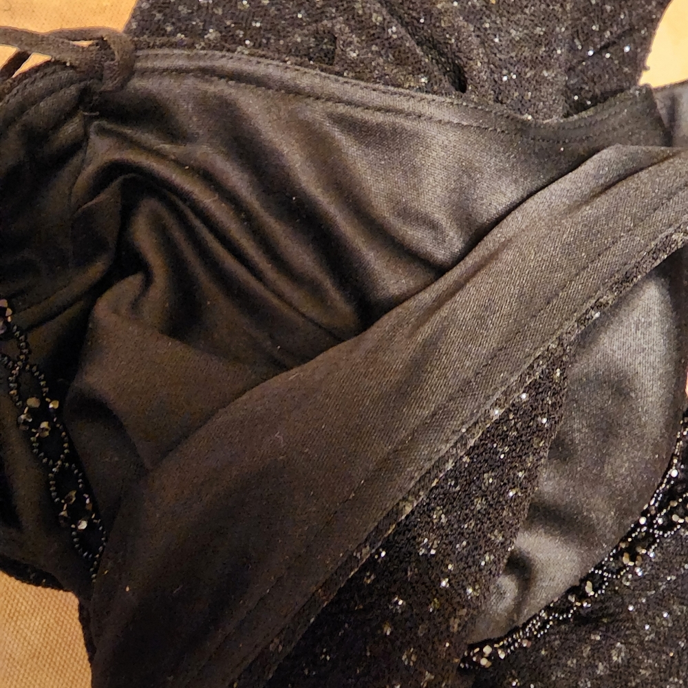 Little black dress halter dress size 13-14 by Bari Jay vintage dress classic - Picture 8 of 15